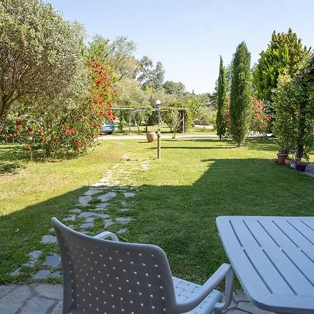 Oasis With Private Villa Órmosz Panajász